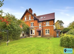 Rear Aspect - click for photo gallery